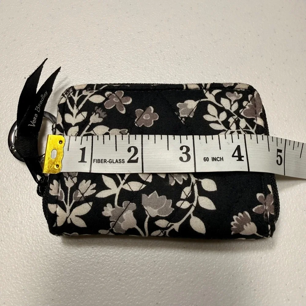 Vera Bradley Quilted Floral Zip ID Case Wallet Keychain Black White OS